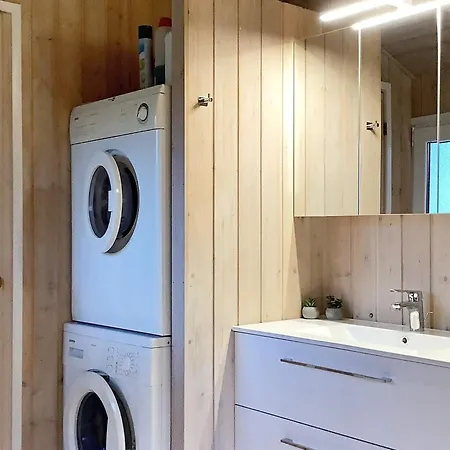 Holiday home 6 Person In Jerup