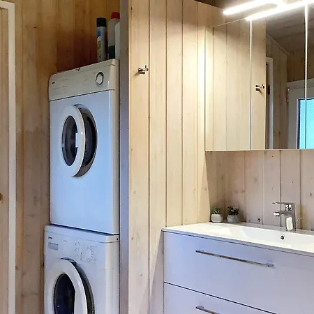 6 Person In Jerup-by Traum * Jerup